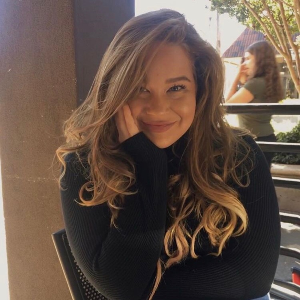 Meet your Posher, Avery